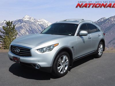 2014 Infiniti QX70 Base