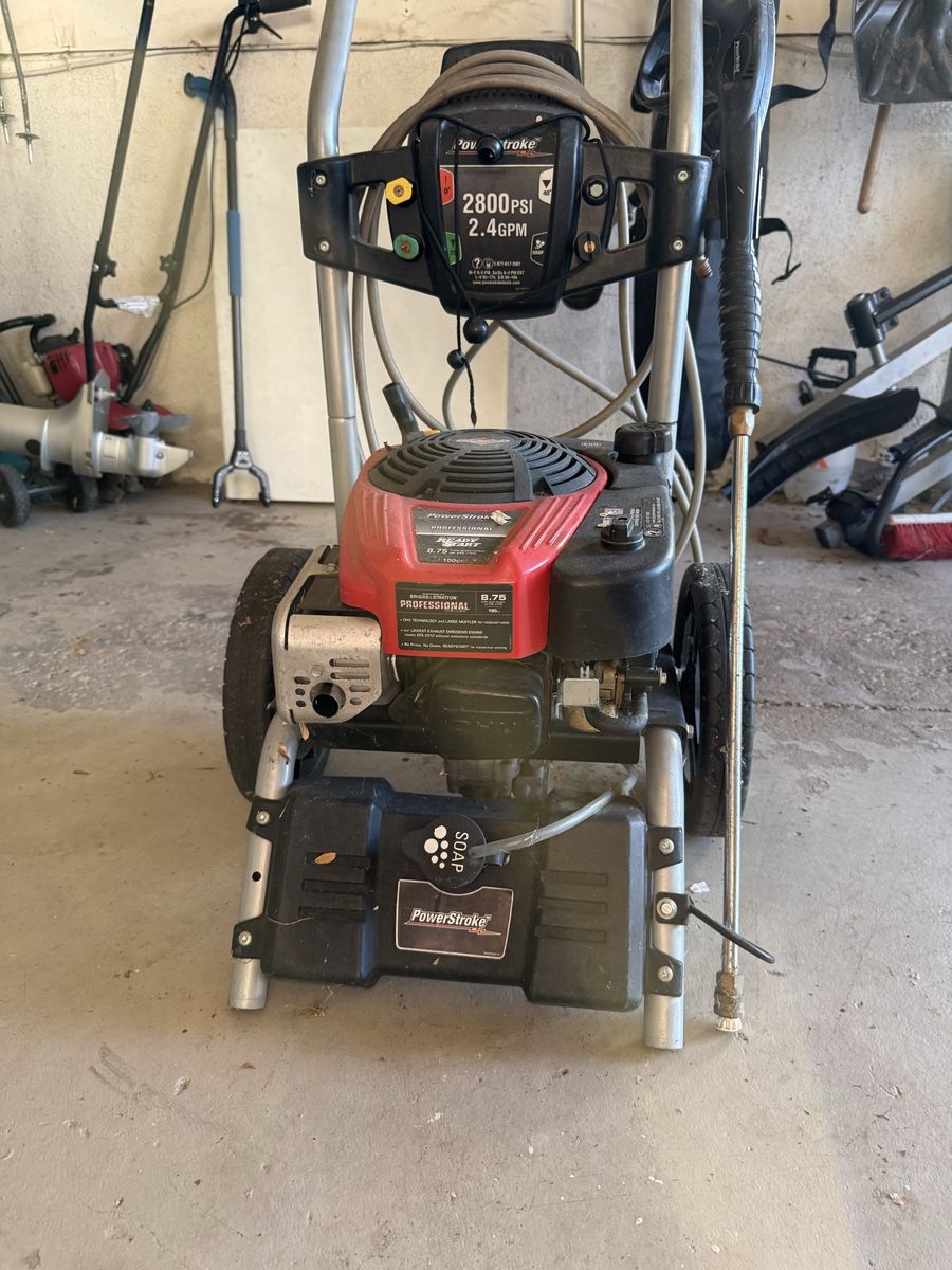 Briggs & Stratton PowerBoss Gas Pressure Washer - Used, Good Condition