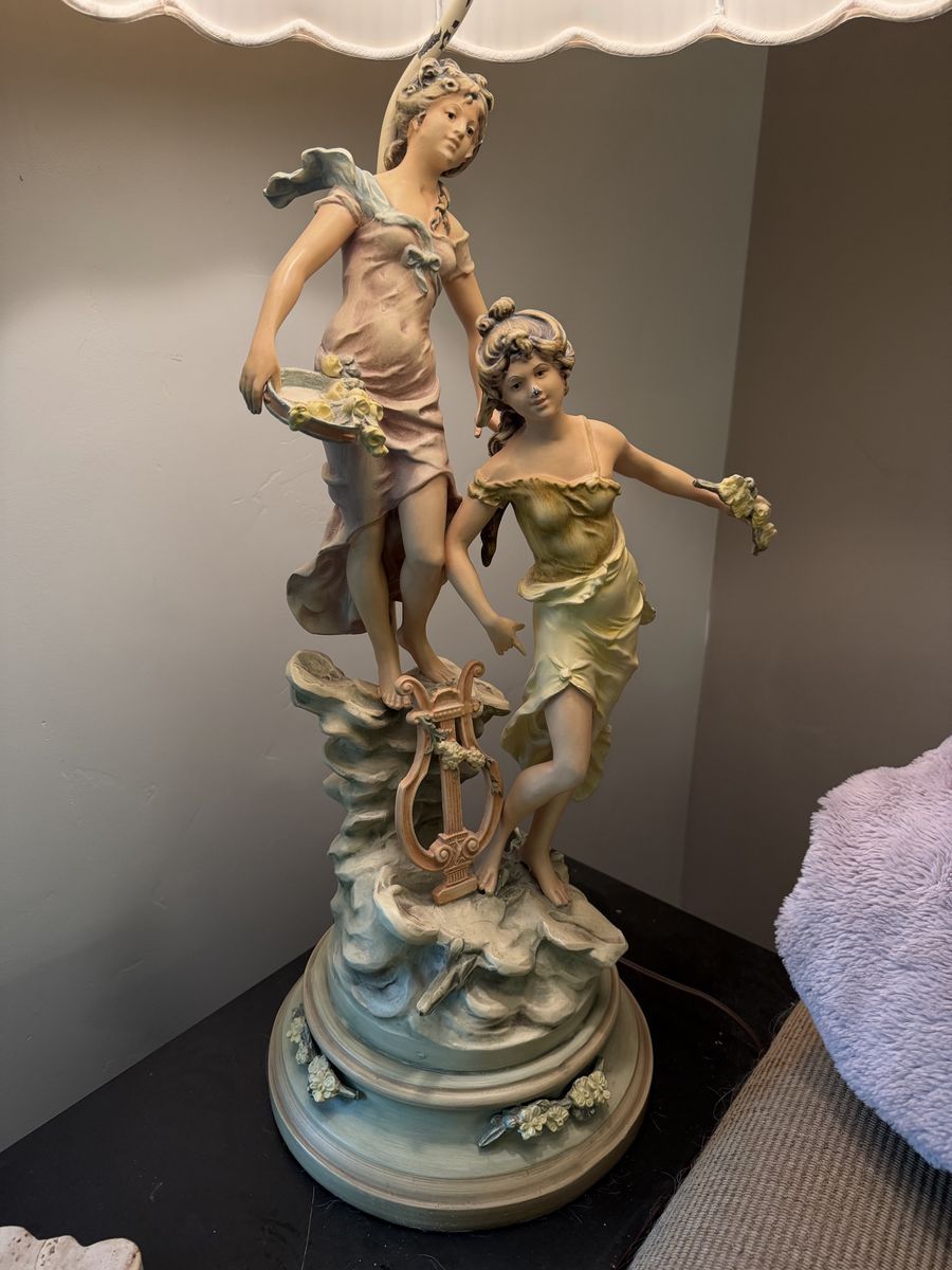 Main image 2