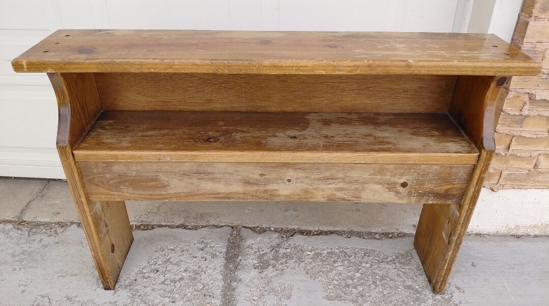 Wood headboard for single