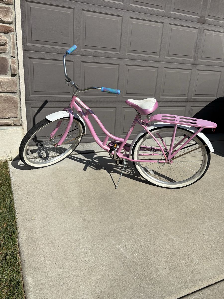 26" Ladies Schwinn Street Bike