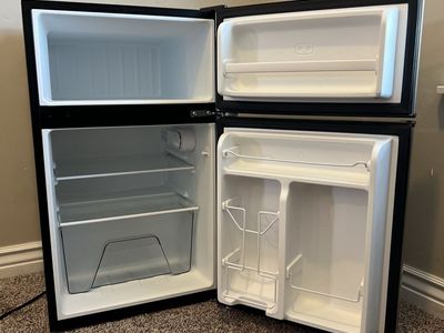 Galanz Mini Fridge & Freezer