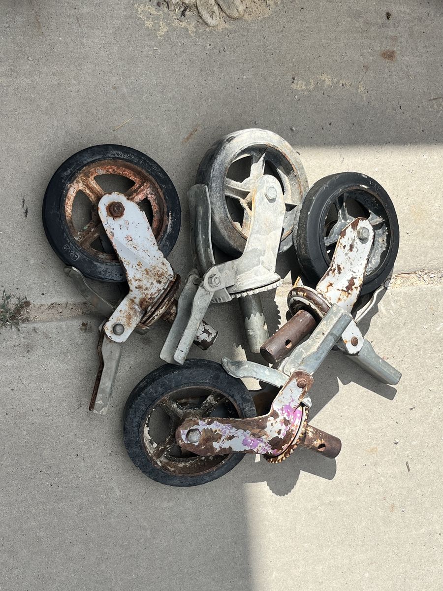 Scaffolding wheels