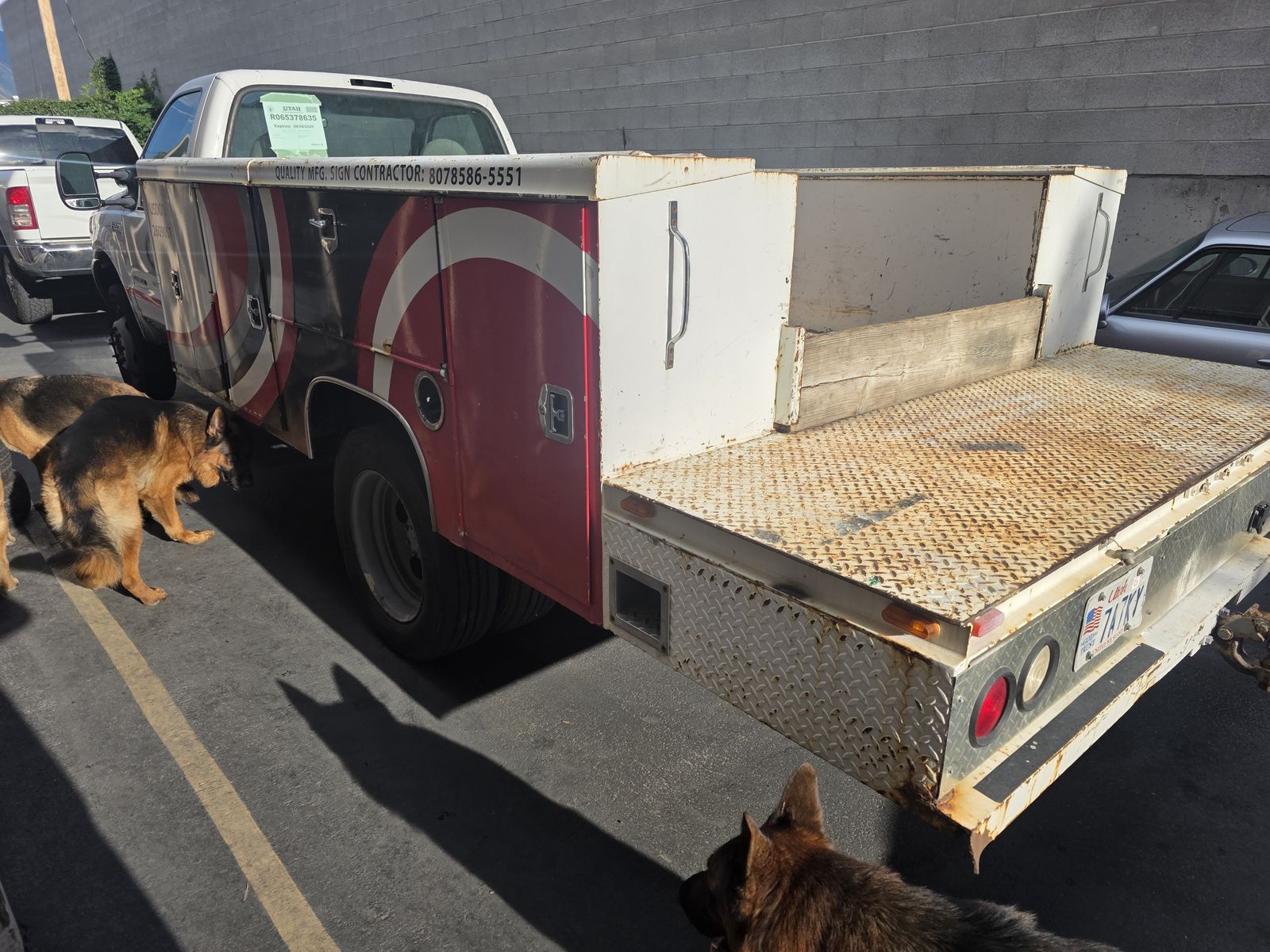 Dually Truck Service Body Cabinet Drawers Work Surface HD Good Condition