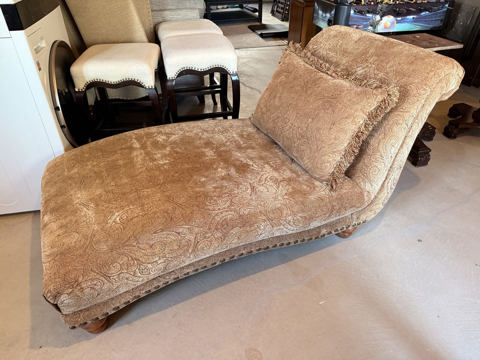 Brown Paisley Chaise Lounge with Nailhead Trim & Wood Legs & Matching Pillow