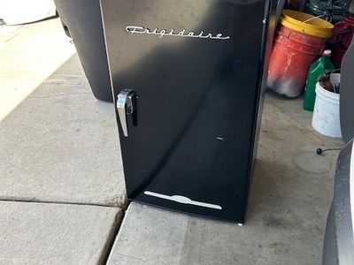 Retro Mini-fridge