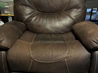 Set of Recliners