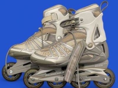 Like New Size 7 Women’s Rollerblade Spirit Blade XTW White Rollerblades // Womens Size 24.0cm