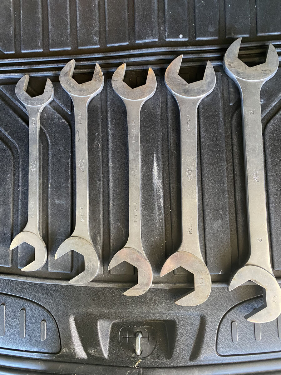 MAC 5 Large Angle wrenches