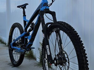 Carbon YT Capra