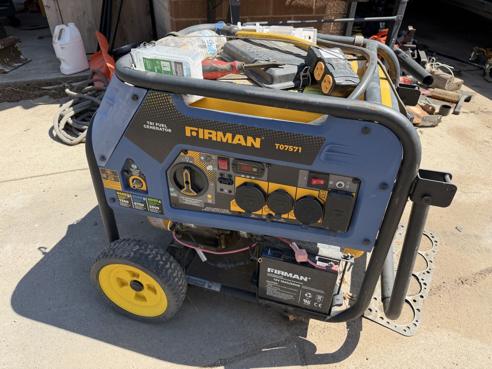 Generator runs but needs work with fuel lines or switch to turn it off