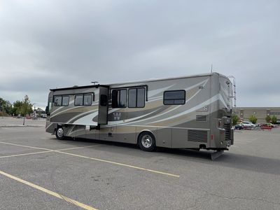 2010 Winnebago 40L Diesel low miles