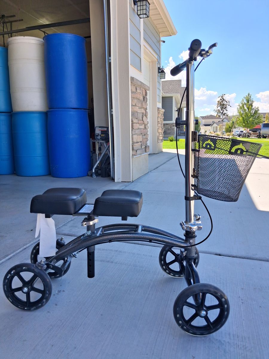 Knee Scooter