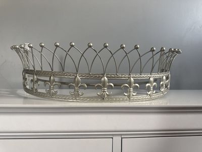 Crown Canopy Wall Decor