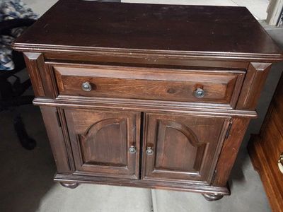 One Nightstand
