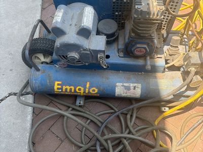 Emglo Aircompressor