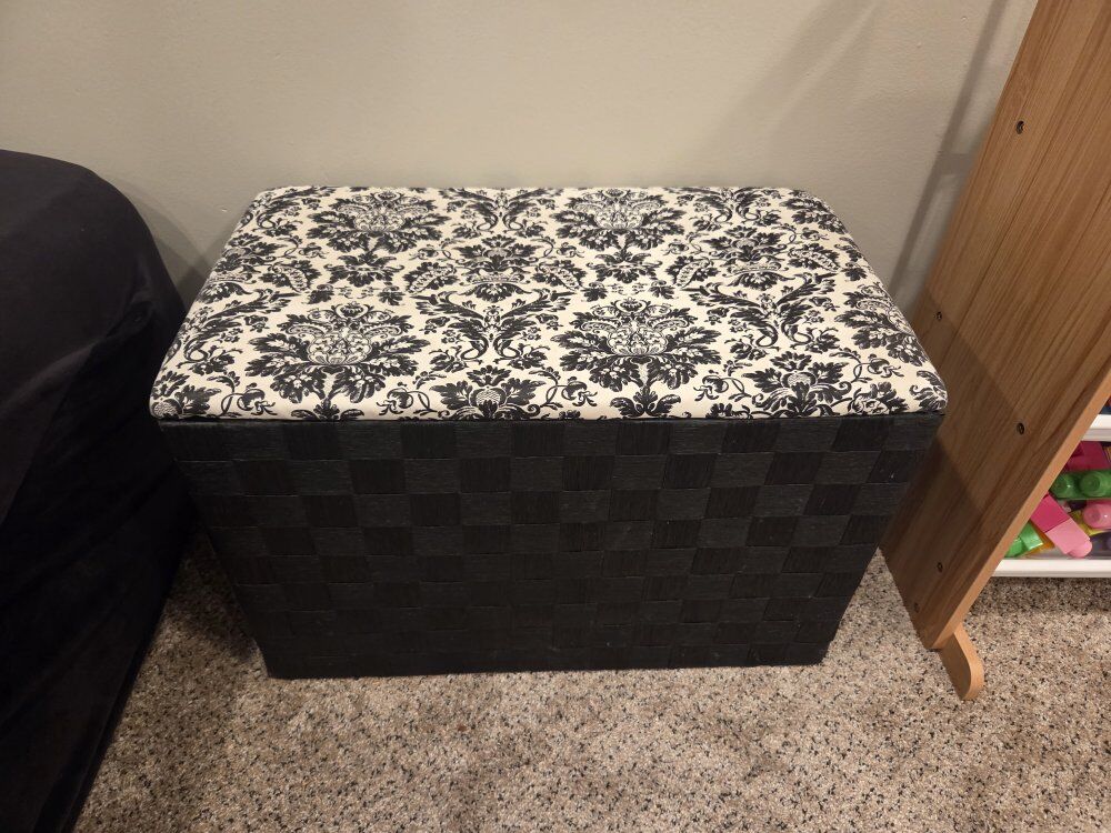 Ottoman with storage