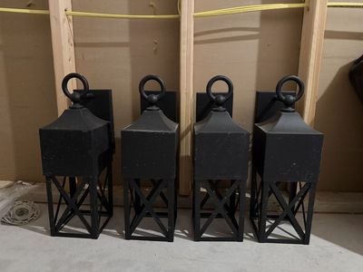 Exterior Light Fixtures