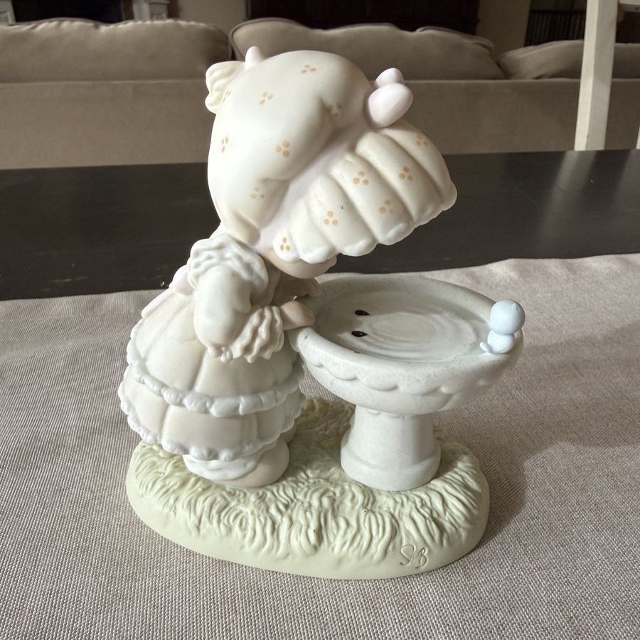 Precious Moments "A Reflection Of His Love" porcelain figurine