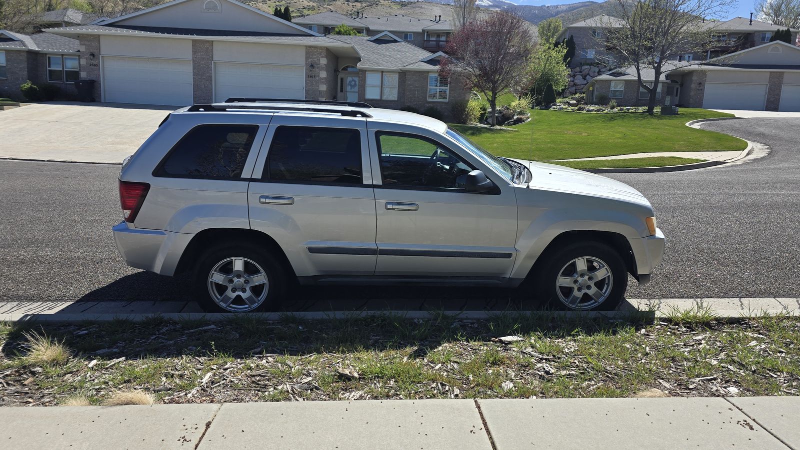 2007 Jeep Grand Cherokee Laredo