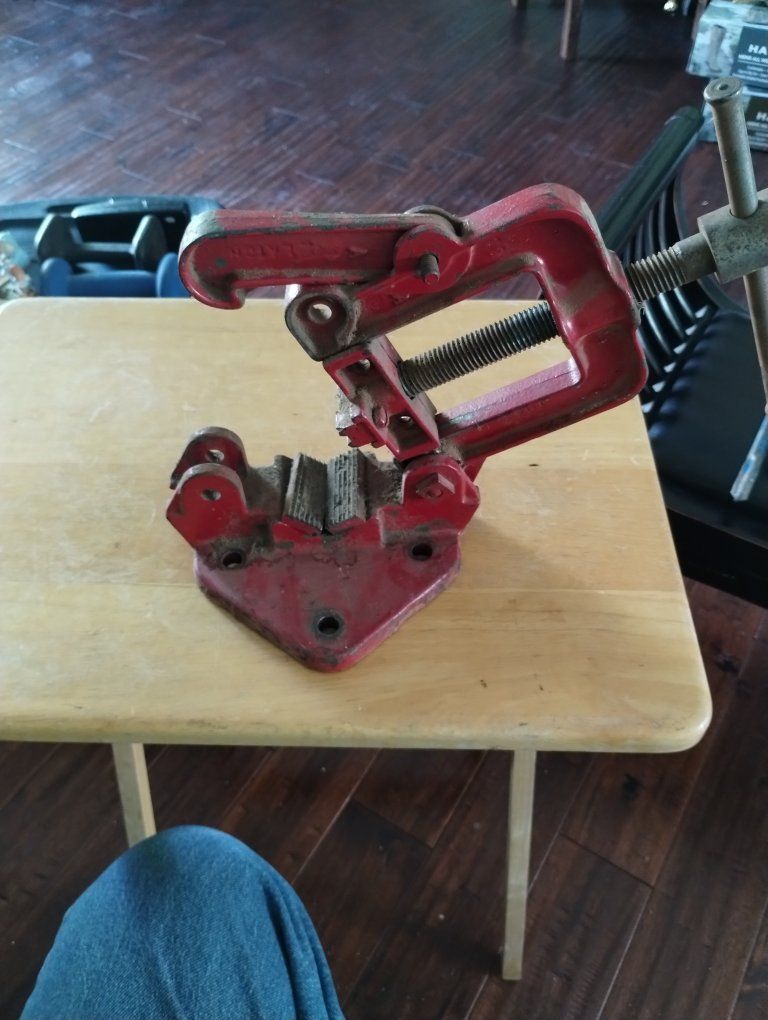 Main image 3