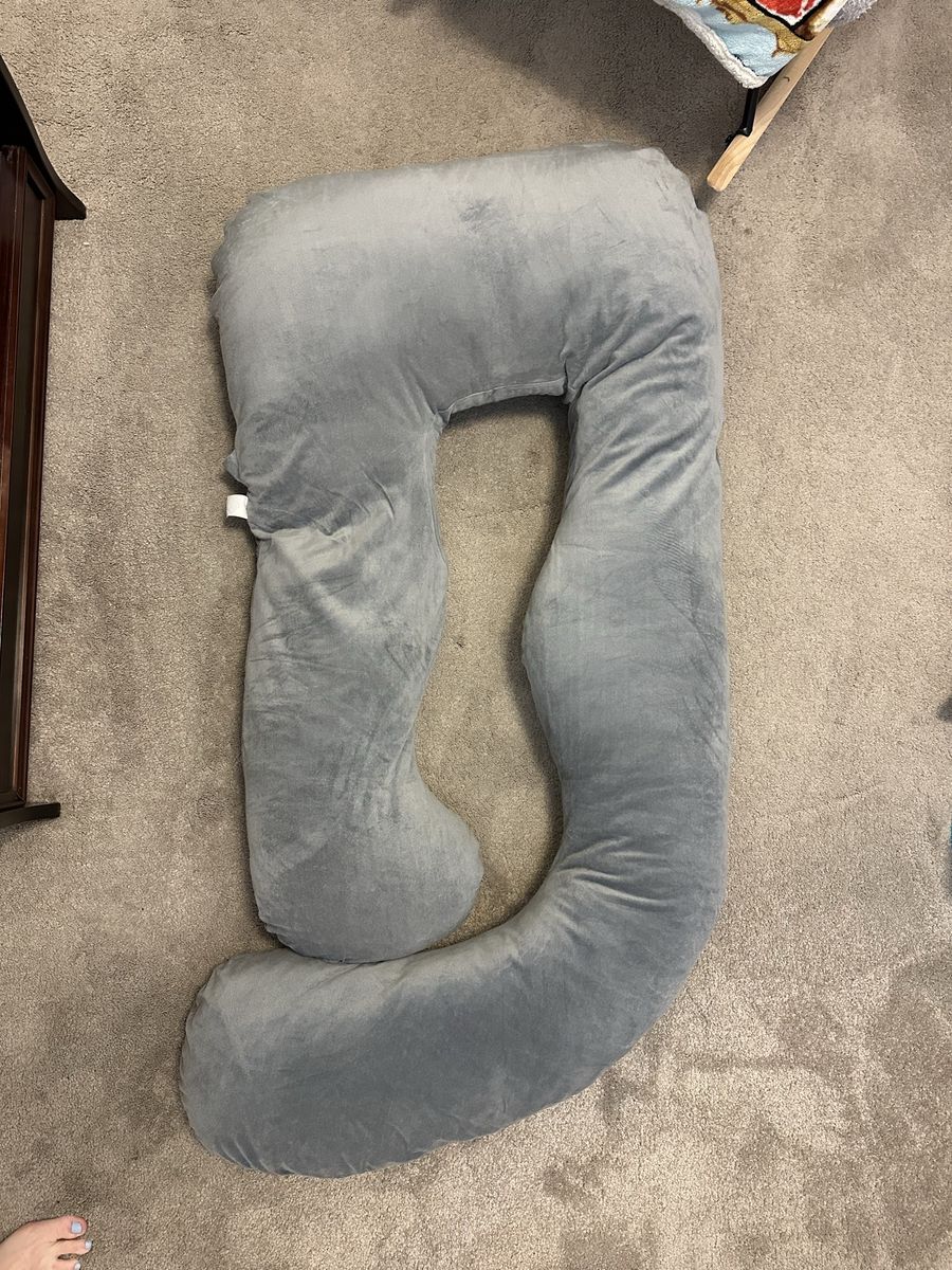 Pregnancy Pillow