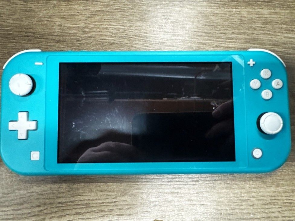 NINTENDO SWITCH LITE W/ CHARGER