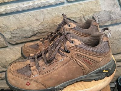 Men’s Vasque Mantra Leather Hiking Shoes / Men 12 Wide / Tan