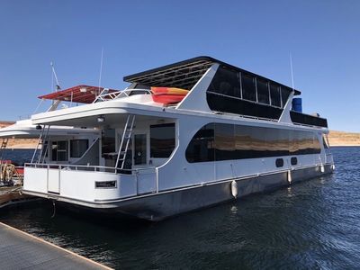 Dreamcatcher Houseboat Share