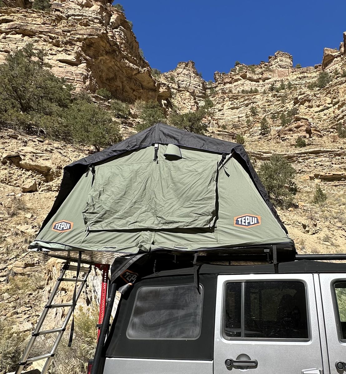 Tepui Rooftop Tent Green Folding Rooftop Camping Tent with Ladder