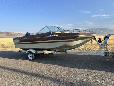 1978 Tri-Hull Motorboat with 115 Outboard Engine