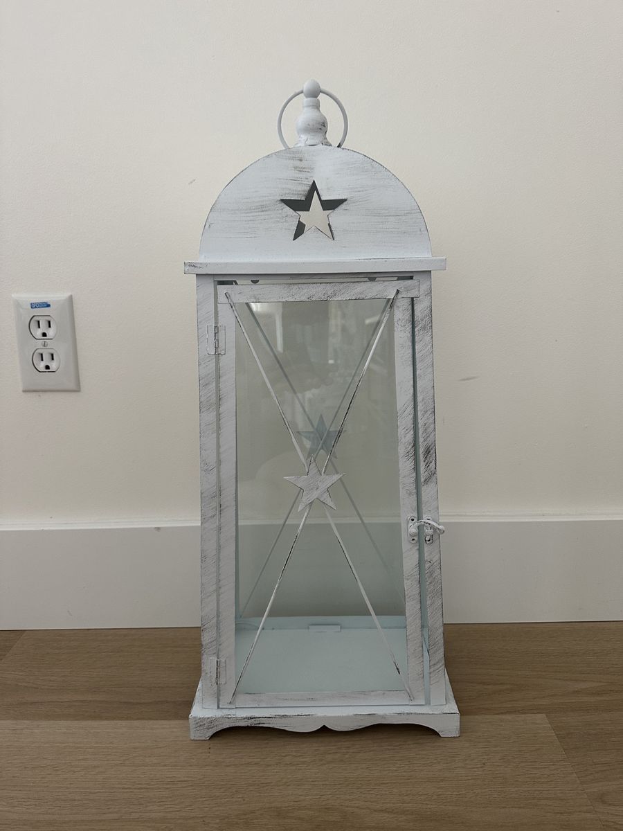 Main image 6