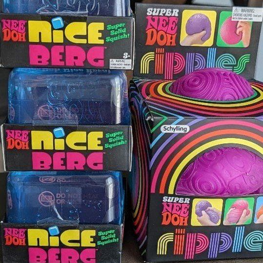 NeeDoh Squishies Nicebergs, Super Needoh Ripple Ball