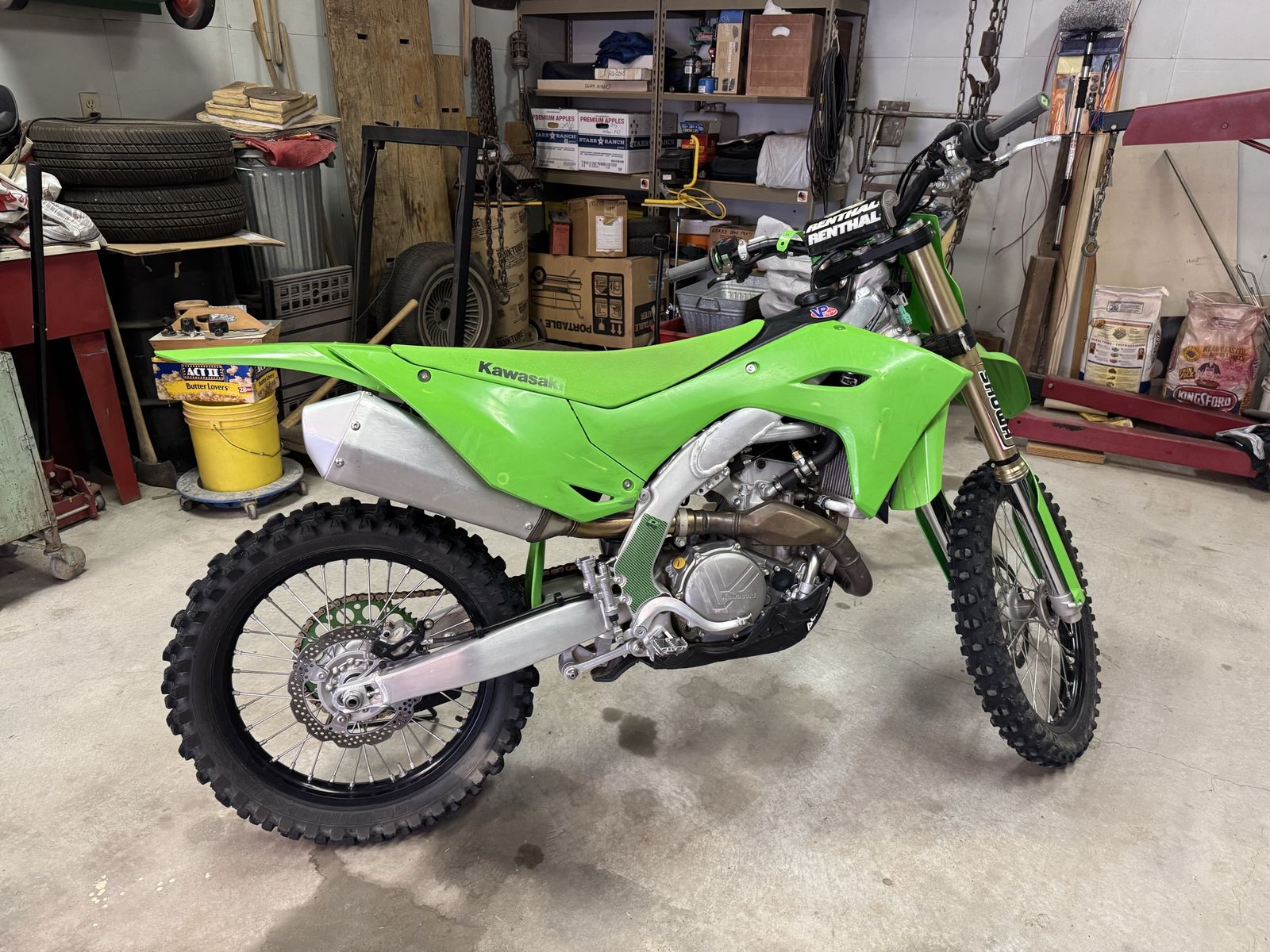 2024 Kawasaki KX450 Dirt Bike Used Green