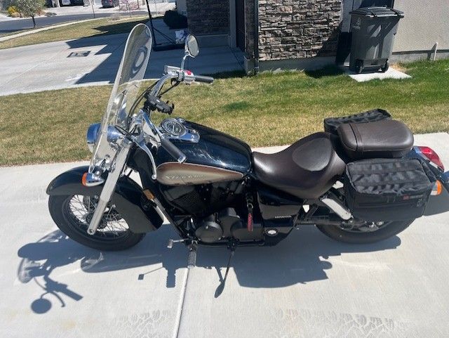 2024 Honda Shadow Alero VT750 with ABS.