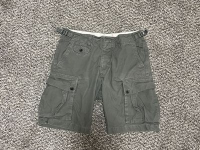Mens shorts, Waist 32