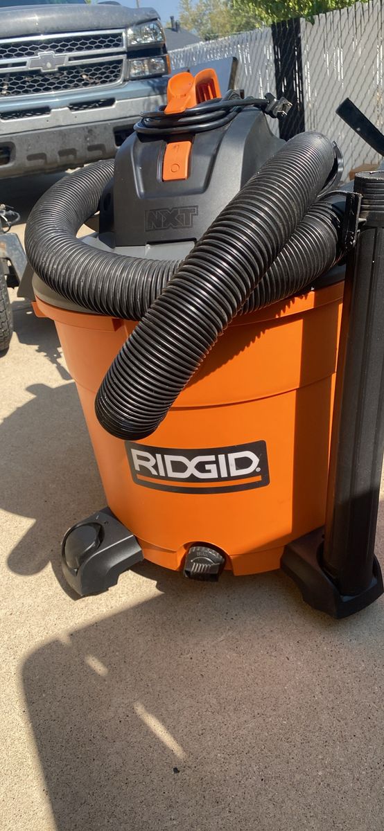 RIDGID NXT Wet/Dry Shop Vacuum with Hose & Attachments