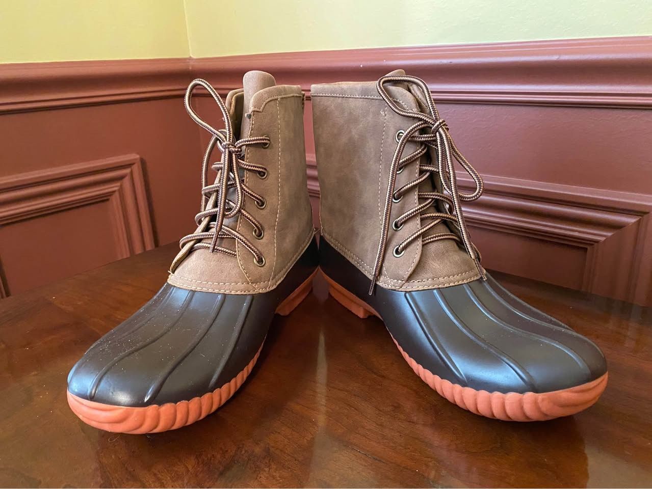NEW - Marleylilly Brown Duck Boots Women's Size 10 Lace-Up Winter Mud Rain Snow Booties - Website $80