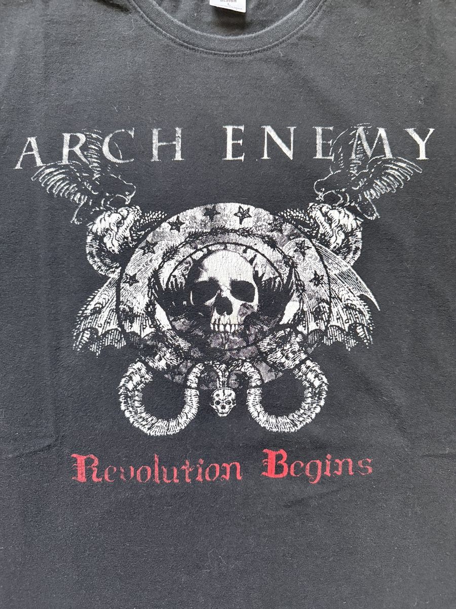 Arch Enemy Revolution Begins Black Band T-Shirt Size L