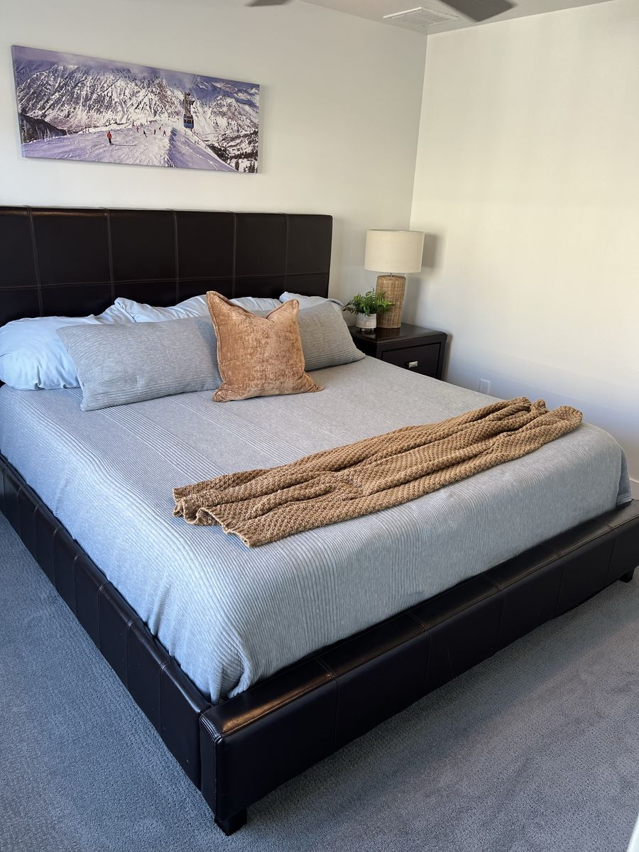 King size bedroom set
