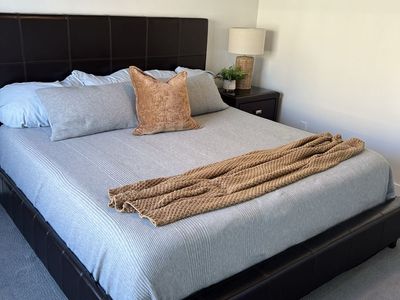 King size bedroom set