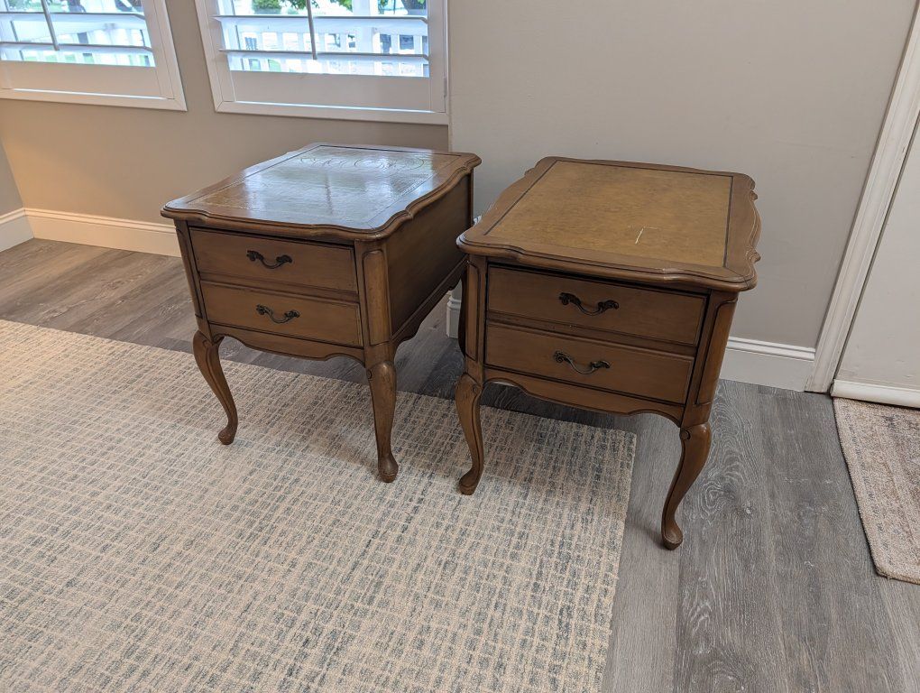 Vintage style end tables