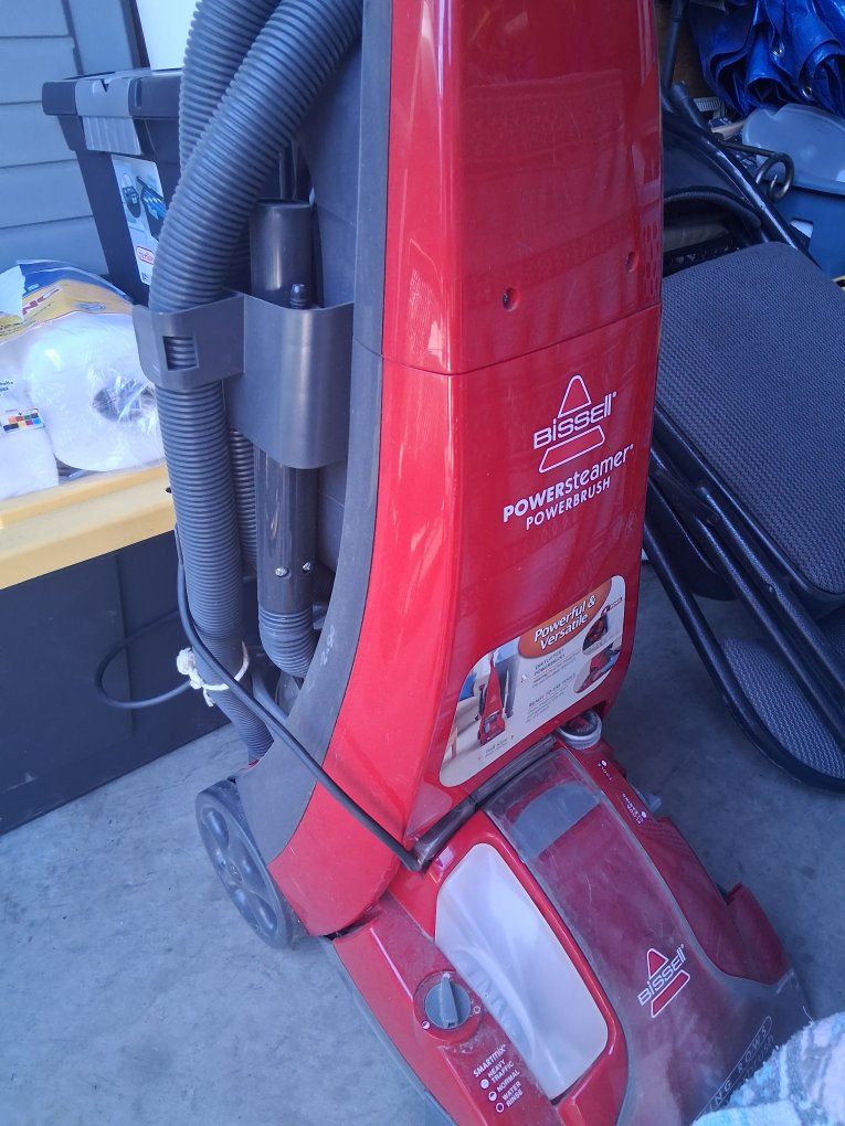 carpet shampooer