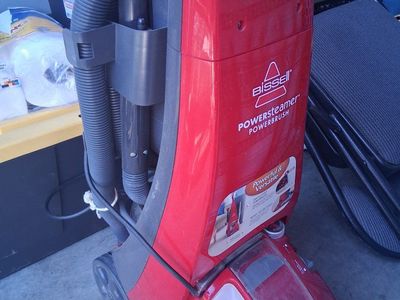 carpet shampooer