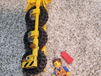 Lego Emmet's Tricycle