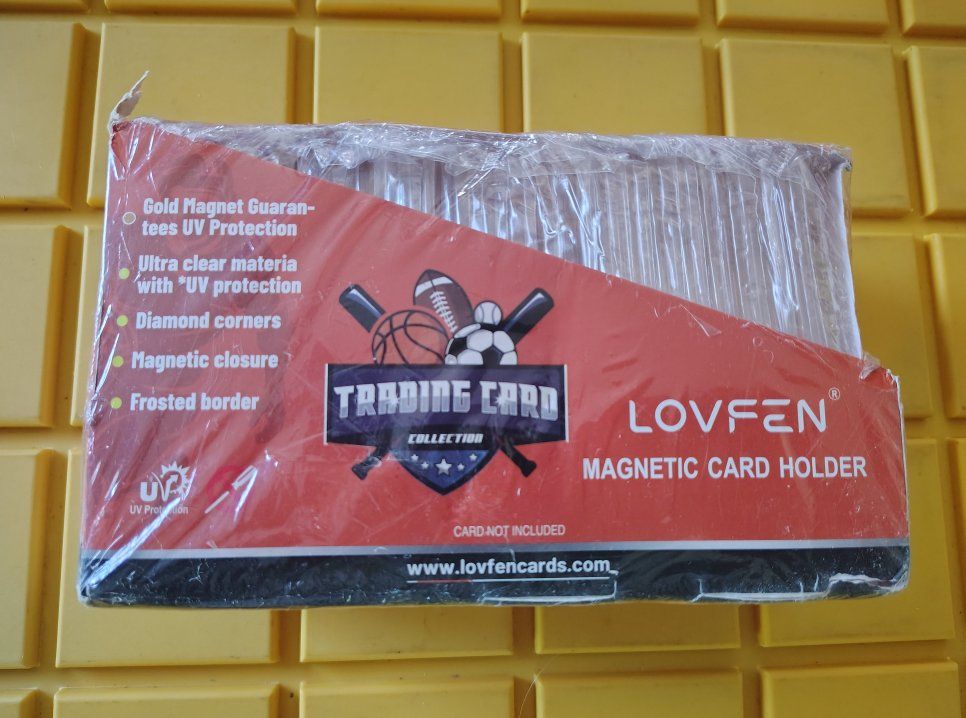 Lovfen magnetic card holders & 200 pack trading card protectors