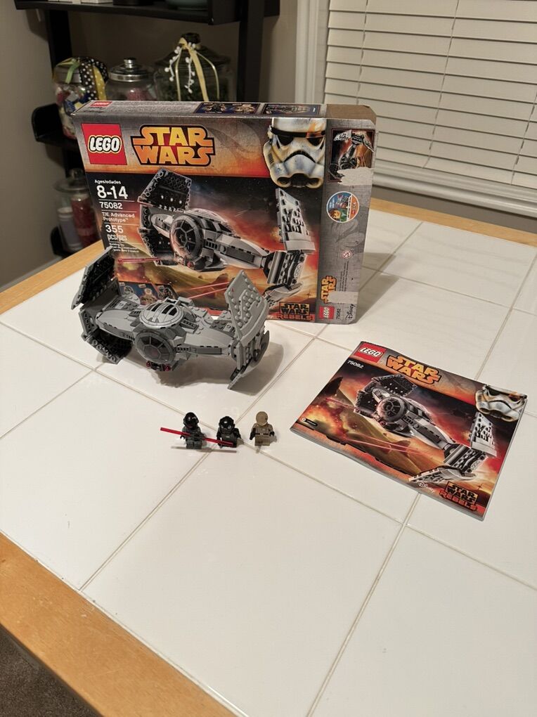 Lego TIE Advanced Prototype 75082