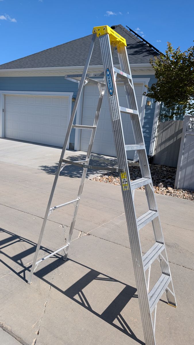 Werner 8' Aluminum Step Ladder