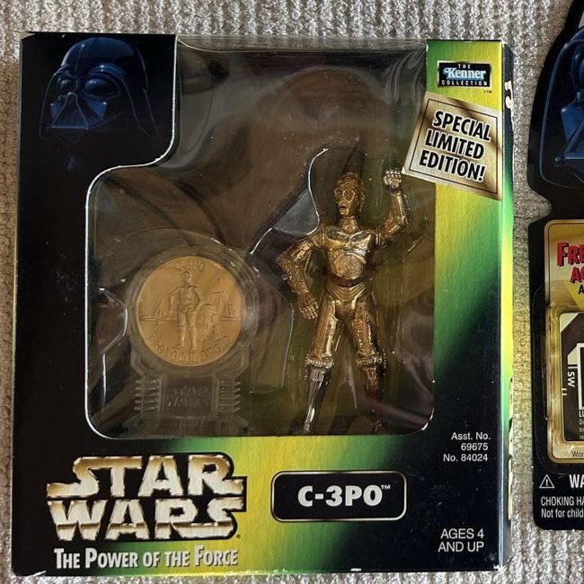Star Wars The Power of the Force C-3PO Limited Edition Figure & Coin Kenner Action Figure Box Set.