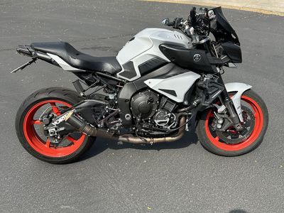 2019 MT 10